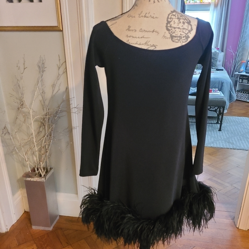 A.B.S Stunning Dressy Little Black Dress w Ostrich Feathers on Bottom hp 13x🔥🔥 - Picture 7 of 16